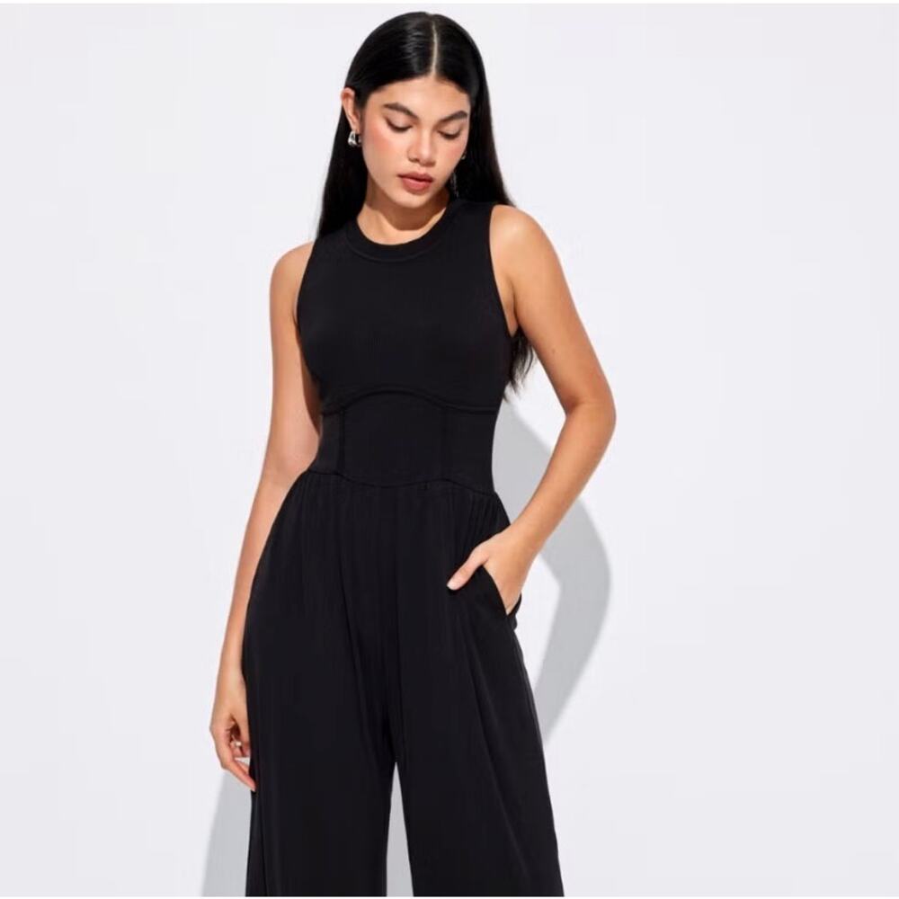 Cider Viral Slimming Black Jumpsuit Large Wide Leg Lounge Date Night Minimalist‎